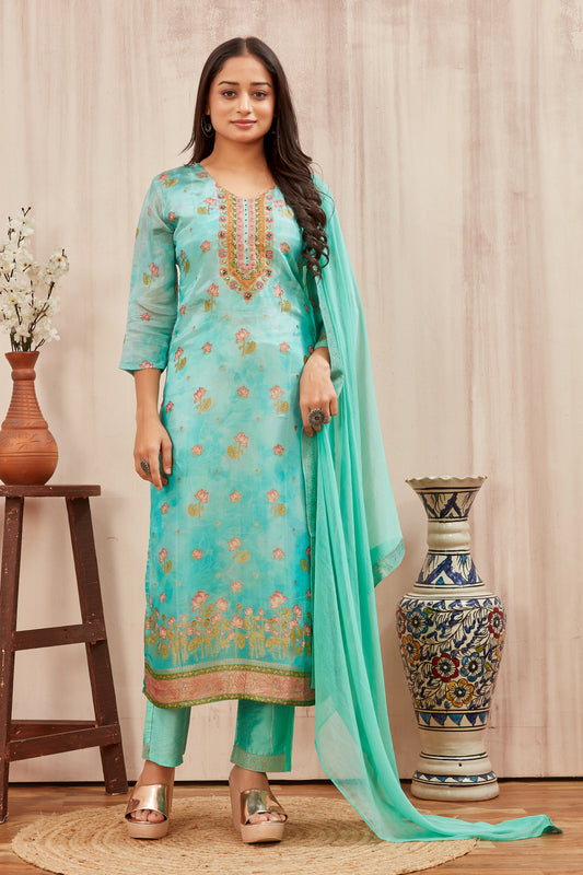 Position Jacquard Kurta Set