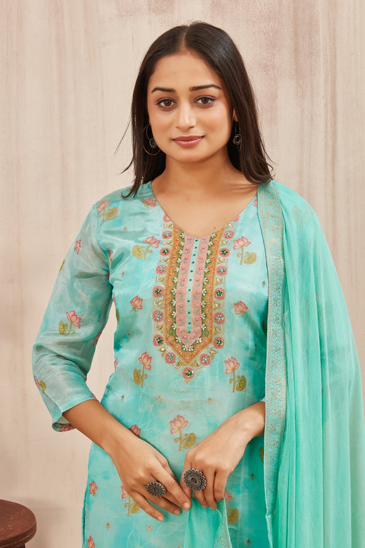 Position Jacquard Kurta Set