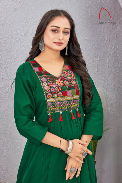 2520 (GOWN)